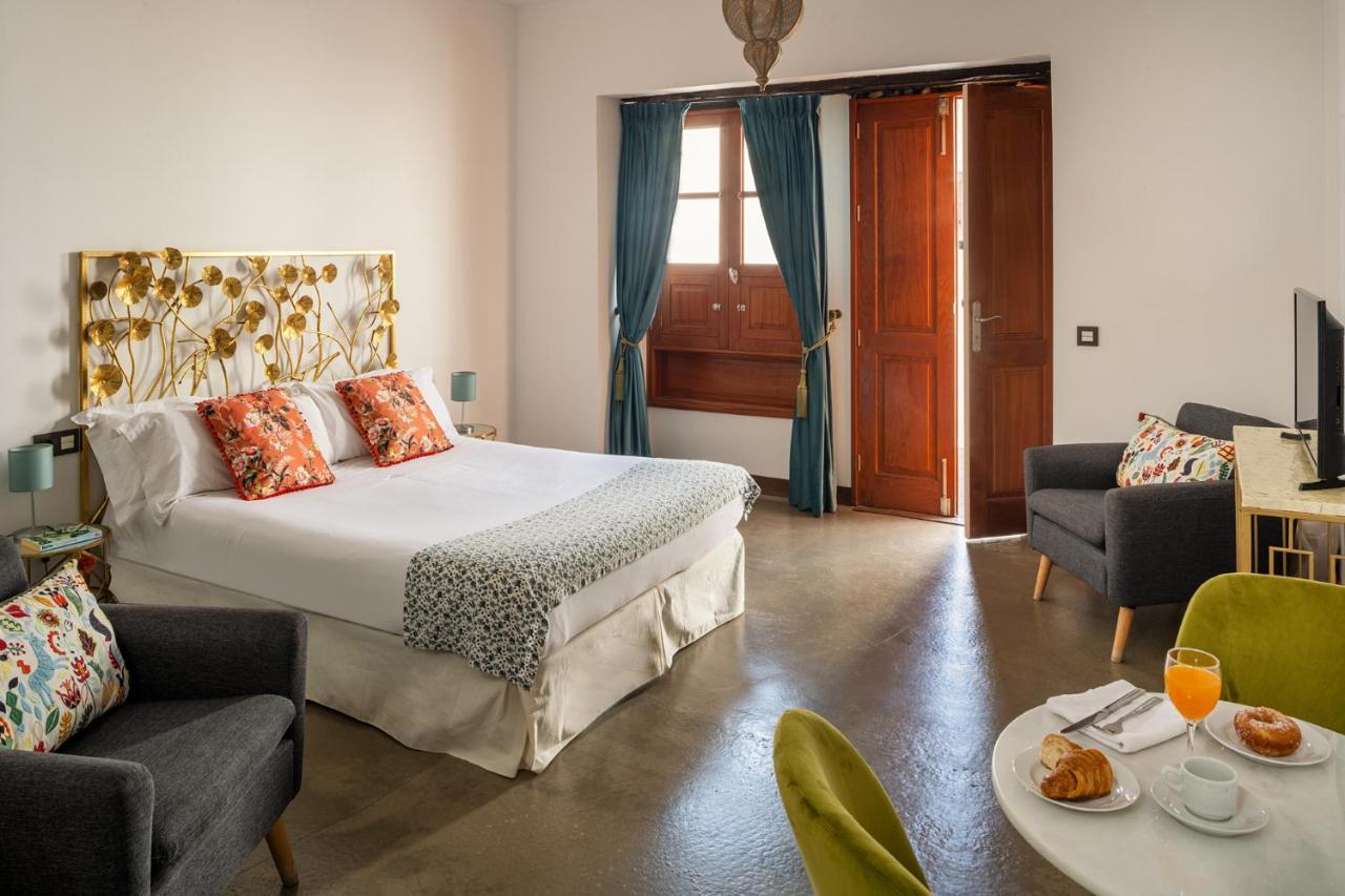 El Charco Suites Arrecife  Εξωτερικό φωτογραφία
