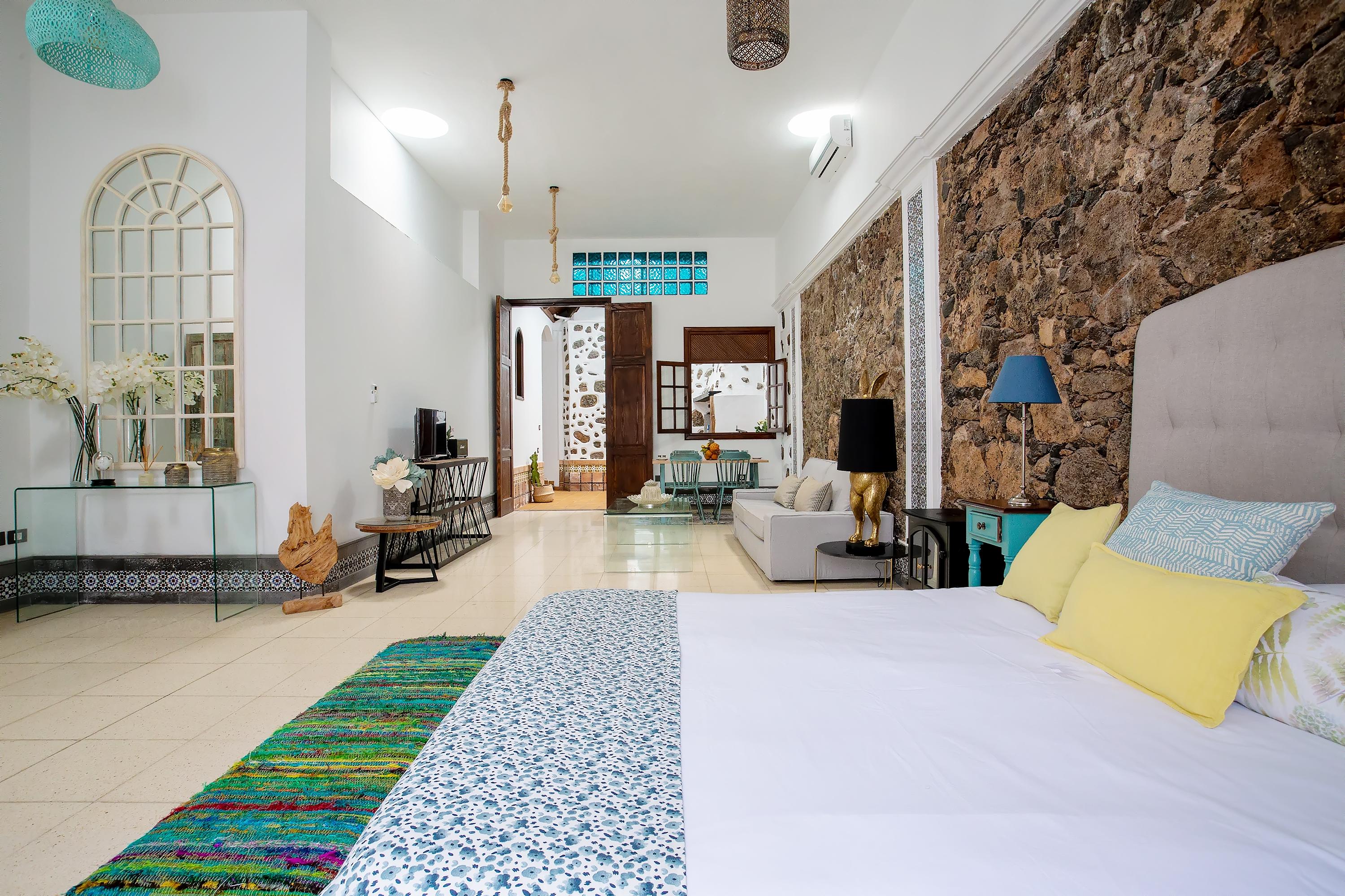 El Charco Suites Arrecife  Εξωτερικό φωτογραφία